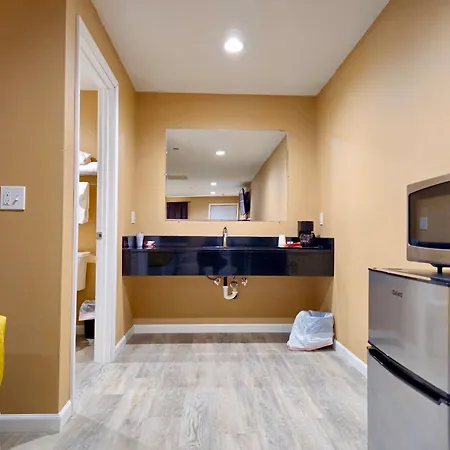 Far West Cabin-Tiny Homes Rental Forks Extérieur photo